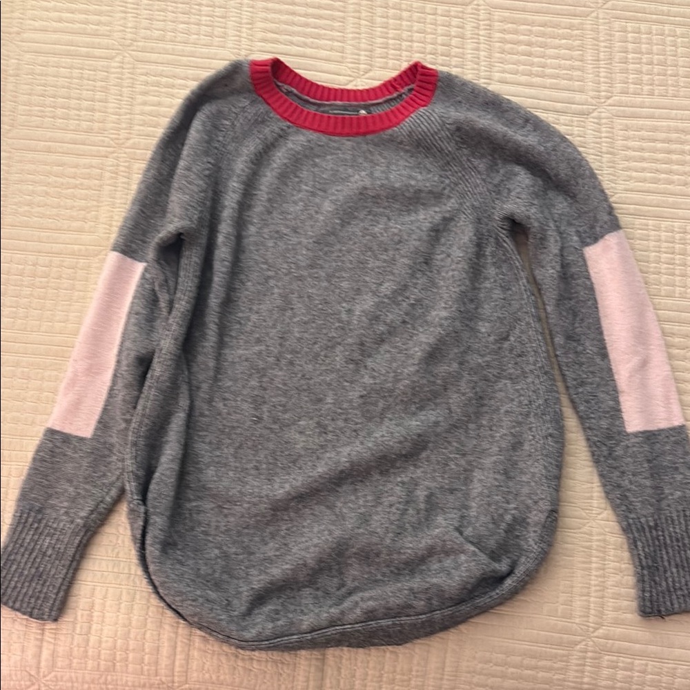 Gray and Pink Women's Sweater